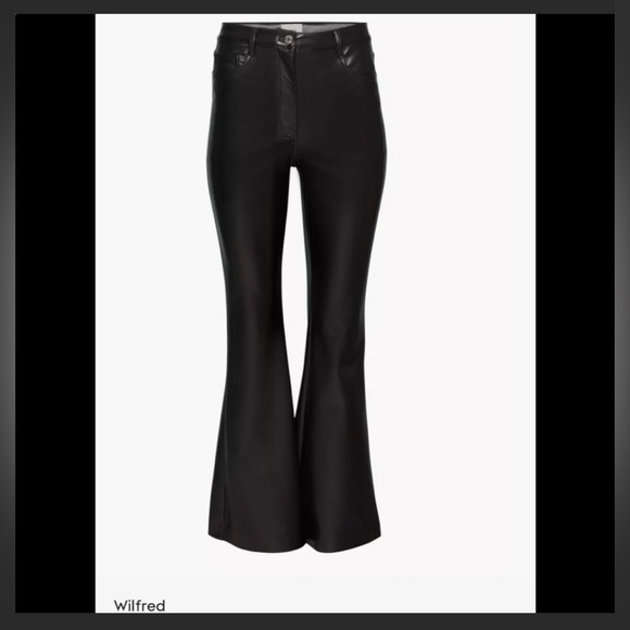 Aritzia Melina NWT Flare Vegan Leather Pants. Size 8 - Picture 2 of 2